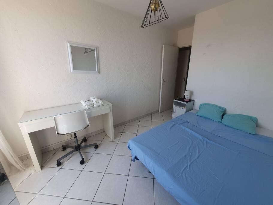 Appartement Avec 3 Chambres 80M2 Plein Sud Marignane Esterno foto